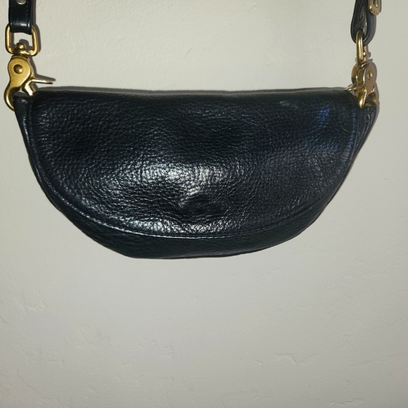 Libaire California Vintage Black Leather Crossbody Bag - Picture 3 of 16